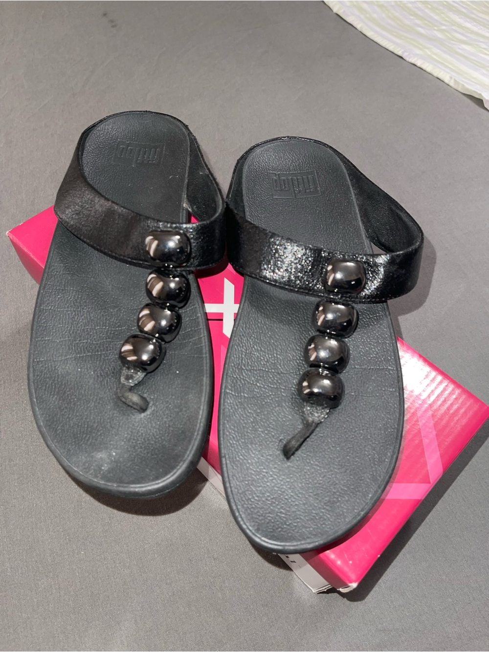 FitFlop Black Beaded Toe-Post Sandals